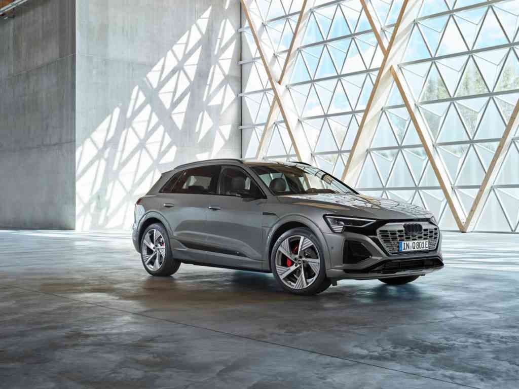 2023 Audi Q8 e-tron | Fanaticar Magazin