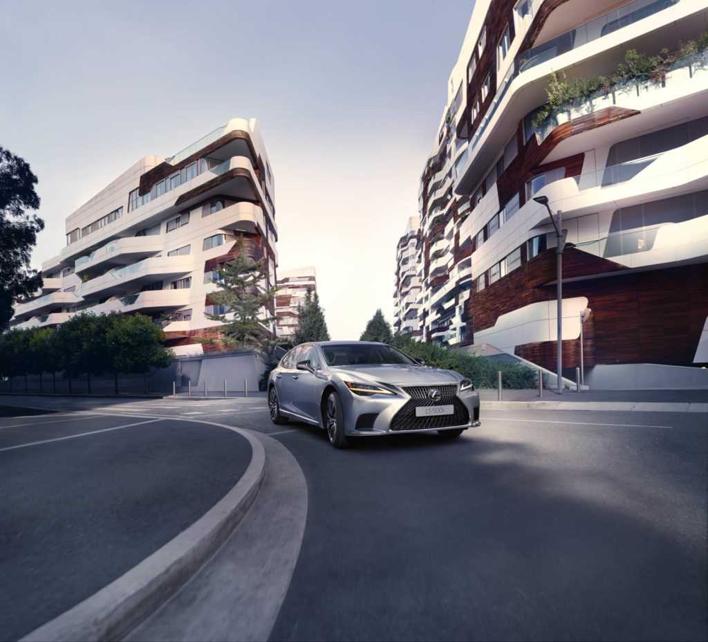 2023 Lexus LS 500h  // Fanaticar Magazin