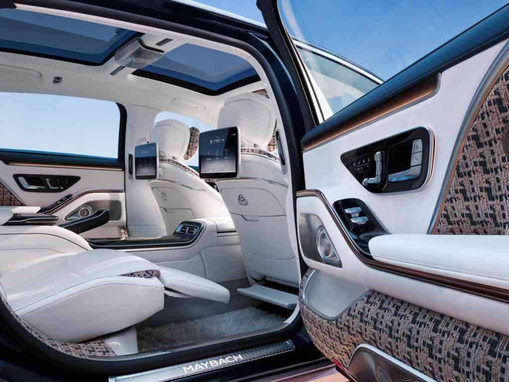 Mercedes-Maybach S-Klasse Haute Voiture / Fanaticar Magazin