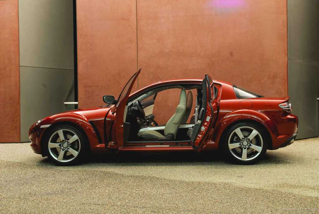 2006 Mazda RX-8 | MarioRoman Pictures