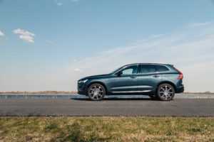 Volvo XC60 Recharge T8 | MarioRoman Pictures