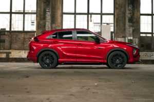 2022 Mitsubishi Eclipse Cross // MarioRoman Pictures