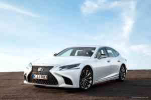 Lexus LS 500 AWD | MarioRoman Pictures