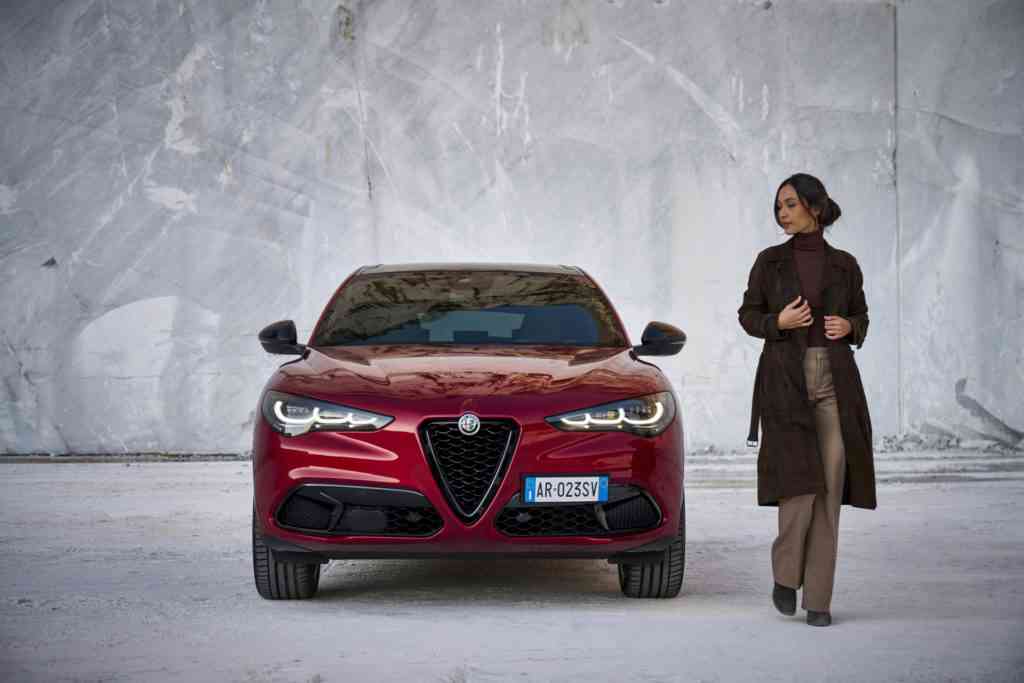 2023 Alfa Romeo Stelvio | Fanaticar Magazin