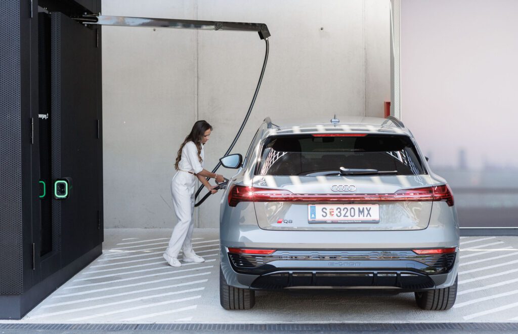 Audi charging hub Salzburg - Fanaticar Magazin