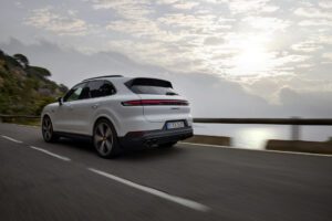 2023 Porsche Cayenne S E-Hybrid | Fanaticar Magazin