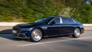 2023 Genesis G90 | Fanaticar Magazin