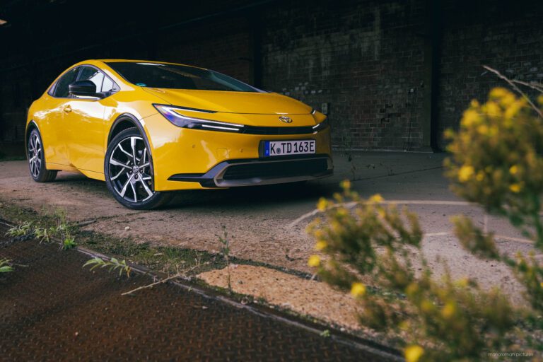 2023 Toyota Prius PHEV | MarioRoman Pictures