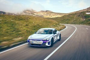 Audi RS e-tron GT ice race edition | Fanaticar Magazin