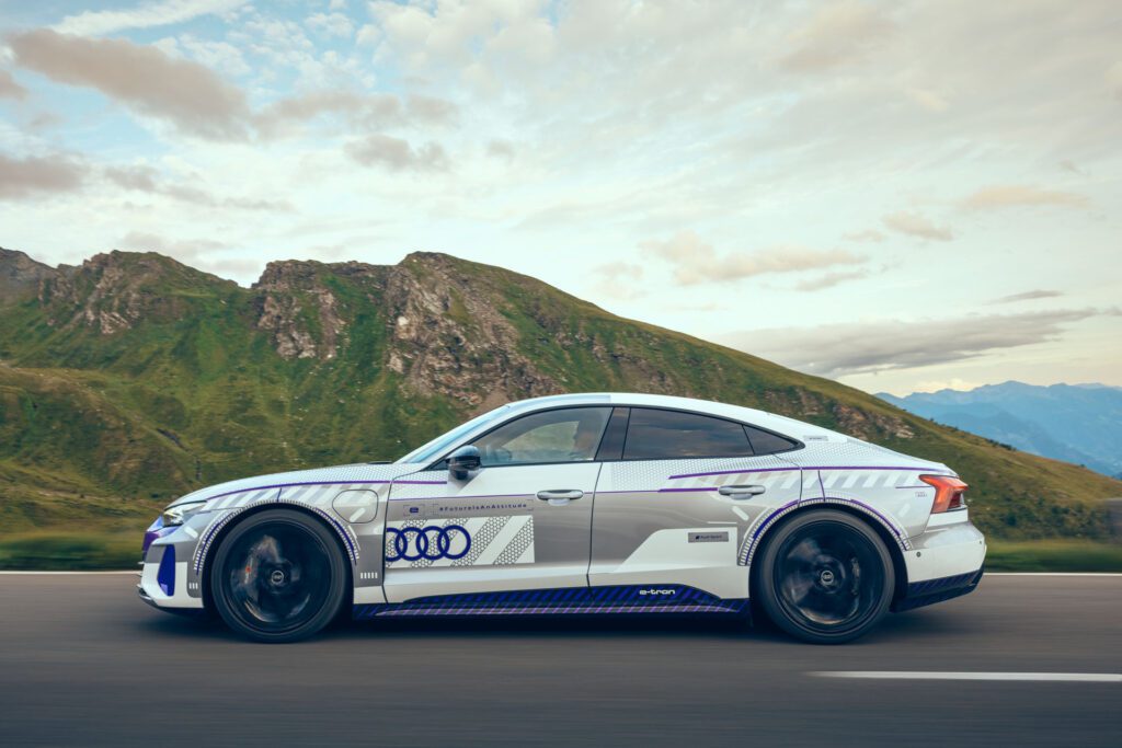 Audi RS e-tron GT ice race edition | Fanaticar Magazin