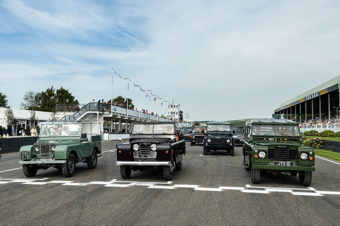 Goodwood, Land Rover, Ranger Rover, Queen Elizabeth II | Fanaticar Magazin