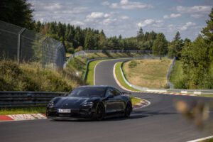 Porsche Taycan Nordschleife | Fanaticar Magazin