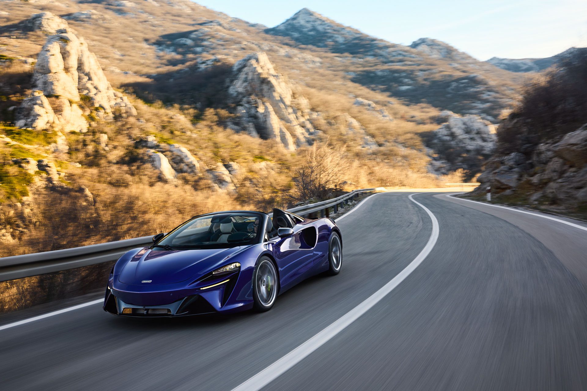 McLaren Atura Spider | Fanaticar Magazin