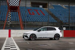 2024 Volkswagen Golf GTI Clubsport | Fanaticar Magazin