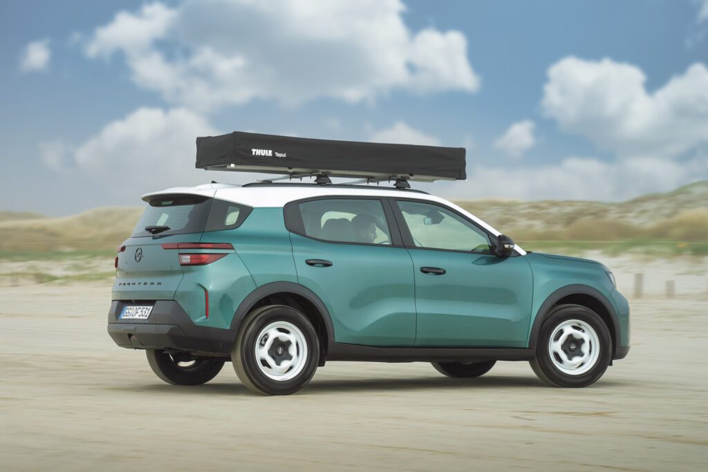 2025 Opel Frontera Dachzelt Thule Foothill | Fanaticar Magazin