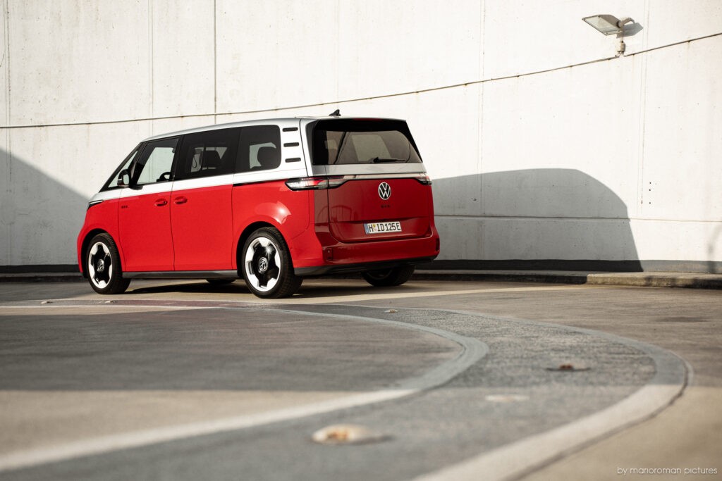 2025 volkswagen id buzz gtx marioroman 8570