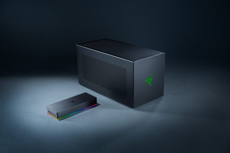Razer Core X V2 // Thunderbolt 5 Dock | Fanaticar Magazin