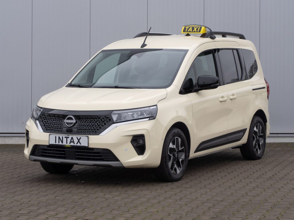 Nissan Townstar EL 2 Taxi | Fanaticar Magazin