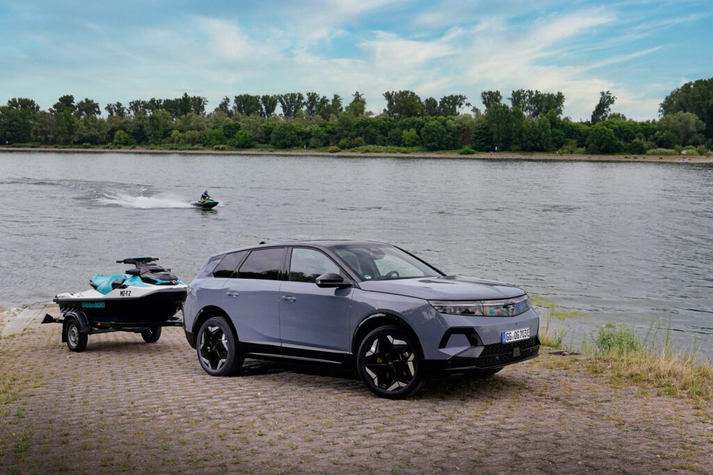 2025 Opel Grandland AWD | Fanaticar Magazin