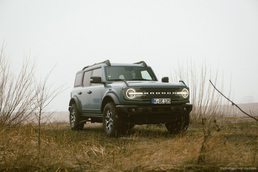 2025 Ford Bronco / Badlands | MarioRoman Pictures