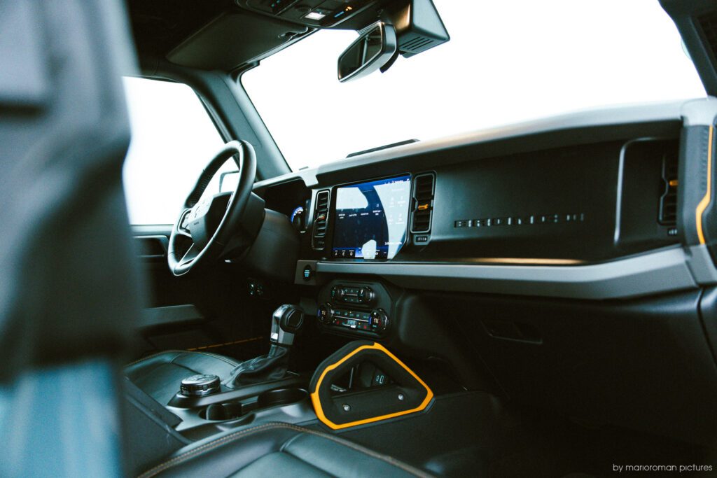 2025 Ford Bronco / Badlands | MarioRoman Pictures