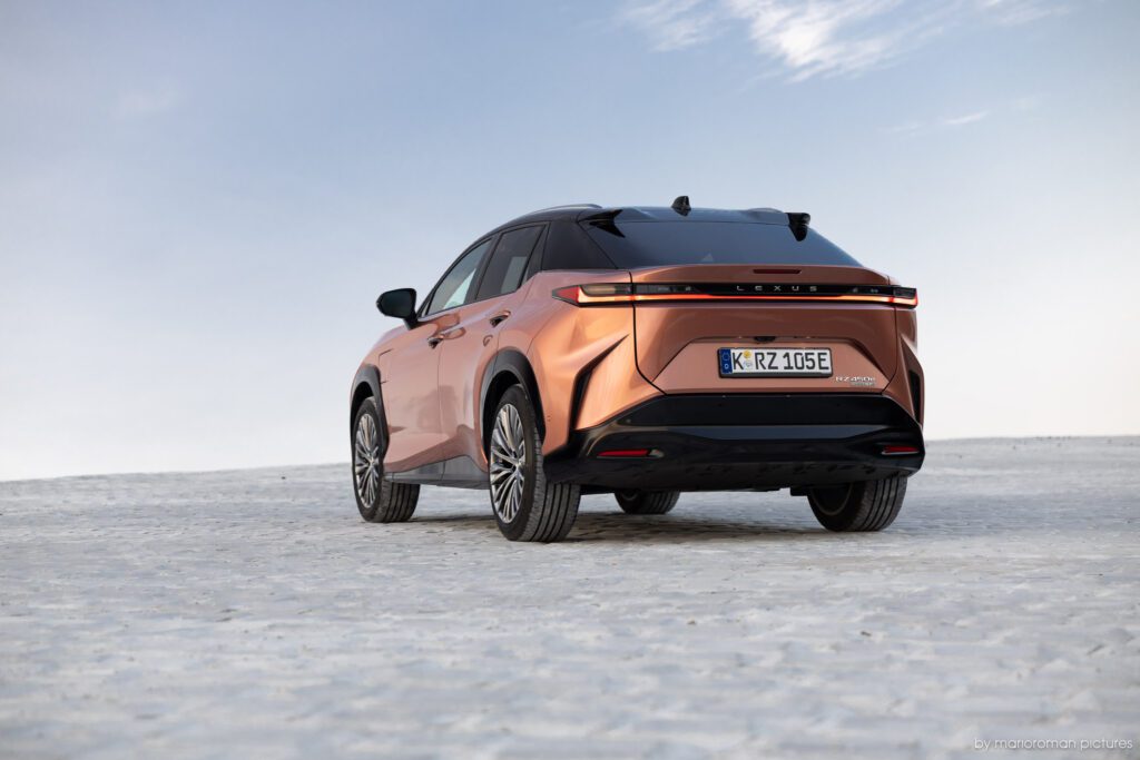 2025 Lexus RZ450e Direct4 | MarioRoman Pictures