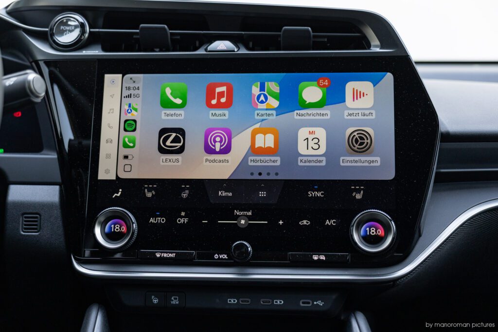 2025 Lexus RZ450e Direct4 | MarioRoman Pictures