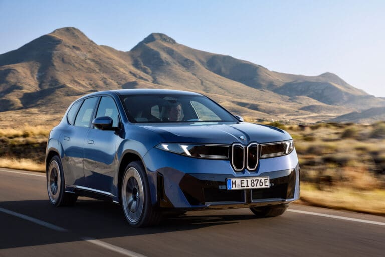 2026 BMW iX3 "Neue Klasse"