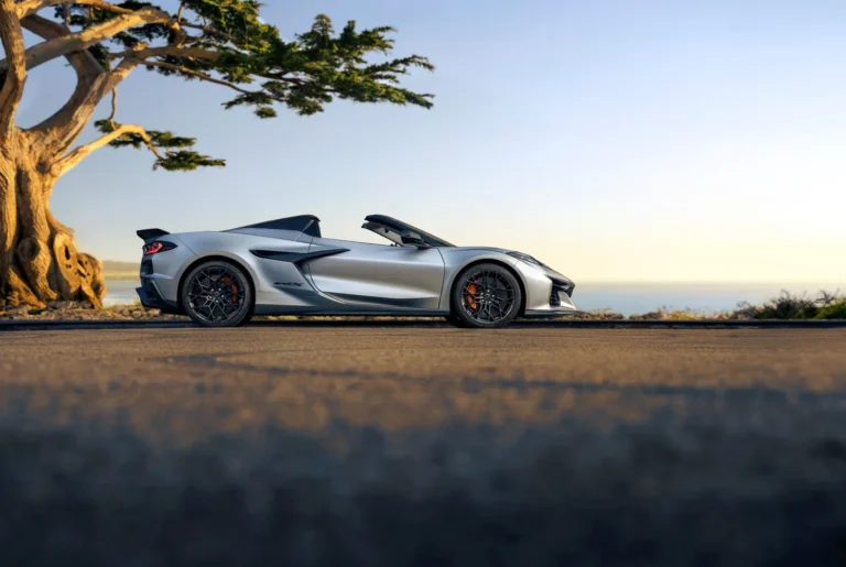 Corvette ZR1X Quail Silver Limited Edition