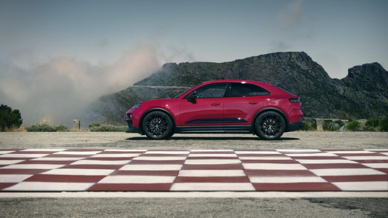 2026 Porsche Macan GTS