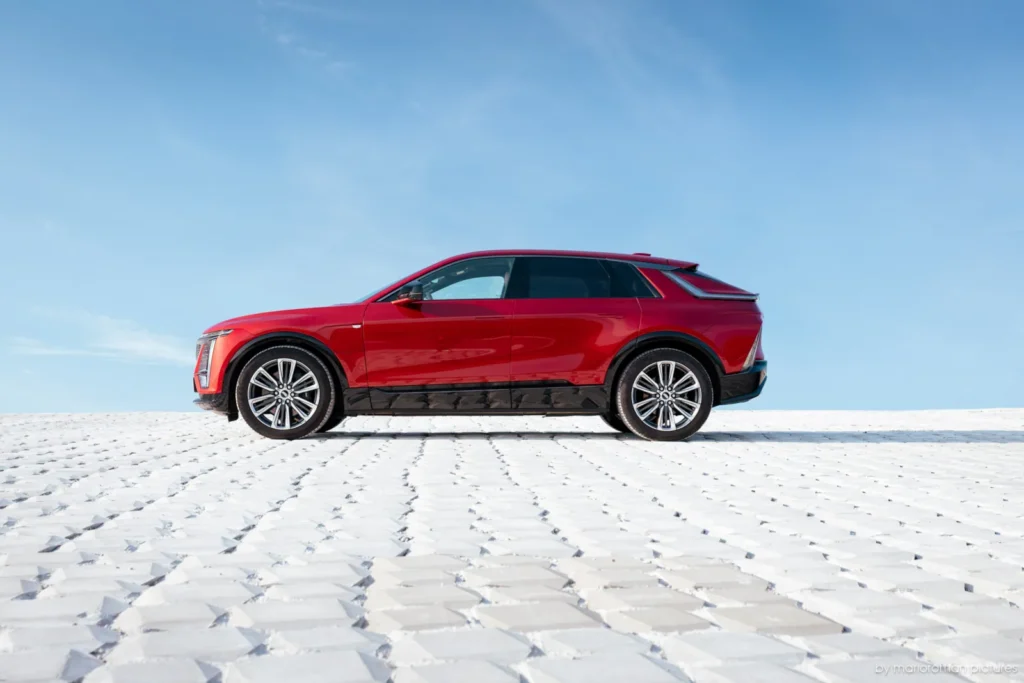 2025 Cadillac Lyriq