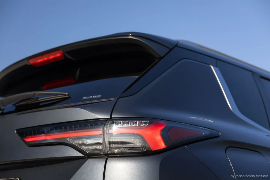 2026 Mitsubishi Outlander PHEV 