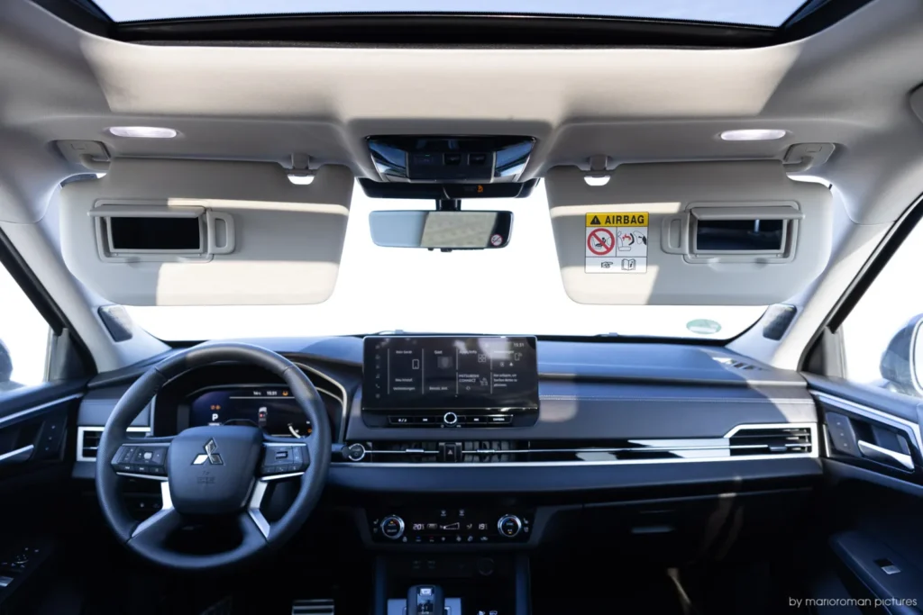 2026 Mitsubishi Outlander PHEV 