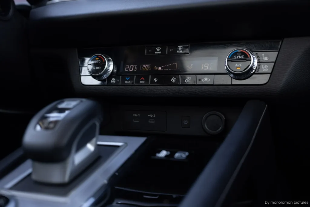 2026 Mitsubishi Outlander PHEV 