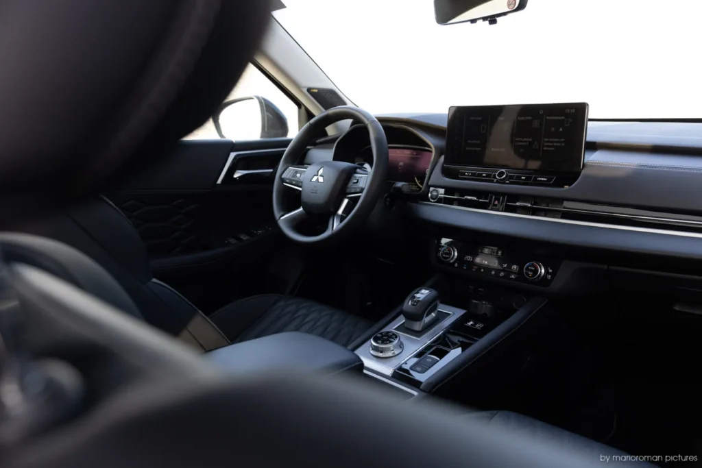 Innenraum 2026 Mitsubishi Outlander PHEV 