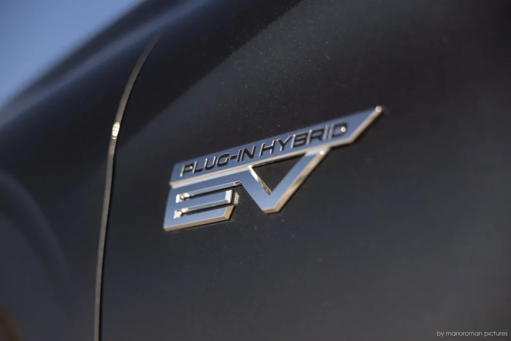 2026 Mitsubishi Outlander PHEV 