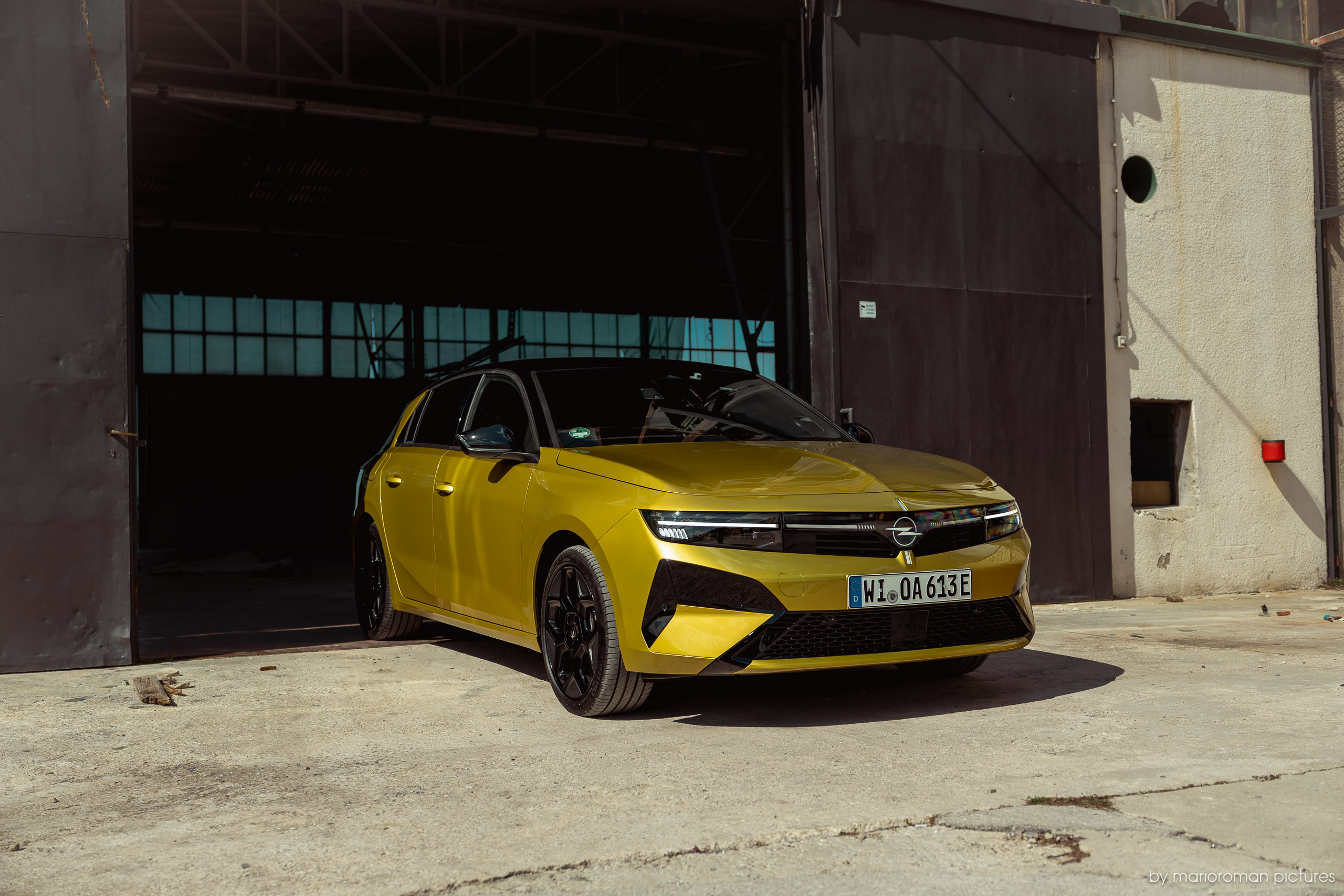 Opel Astra MY26 Facelift | MarioRoman Pictures