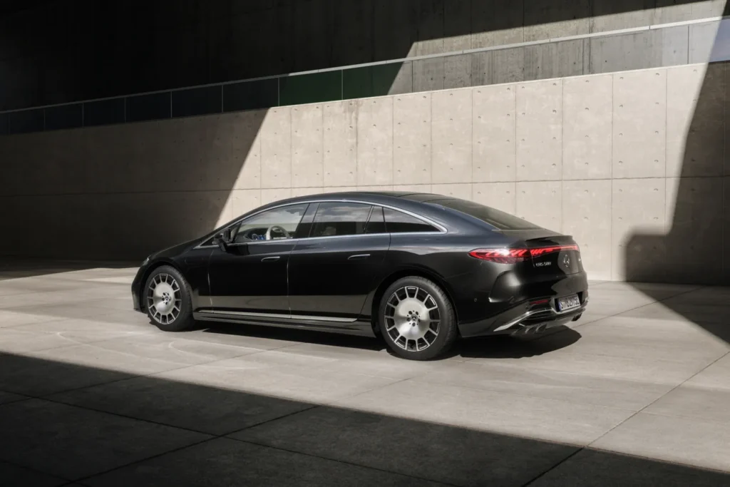 2026 Mercedes-Benz EQS 