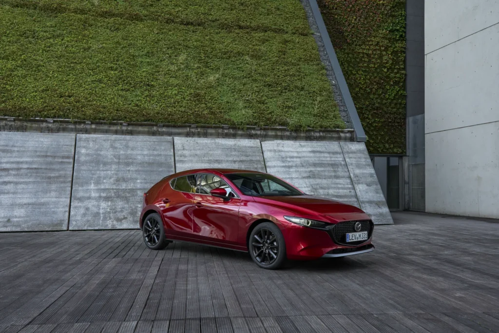 Mazda 3 MY27