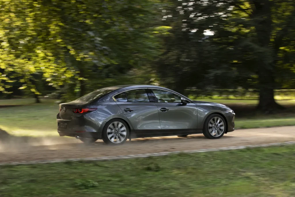 Mazda 3 MY27