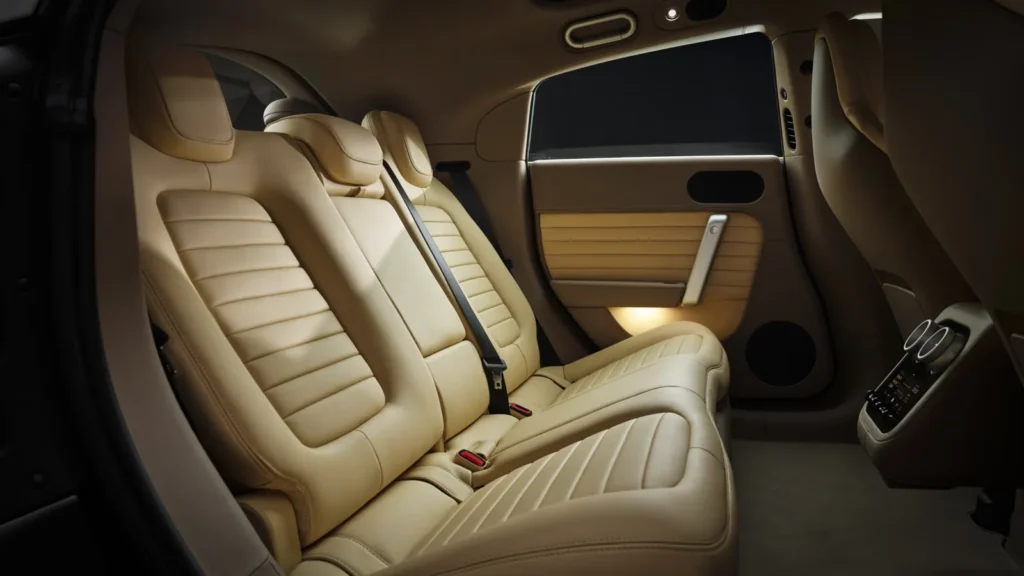 Ferrari Luce 