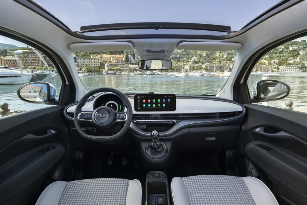 Fiat 500 Hybrid Dolcevita
