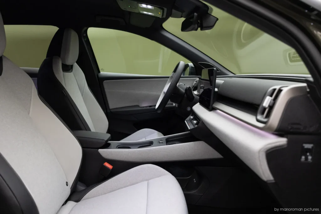 Volkswagen ID. Cross