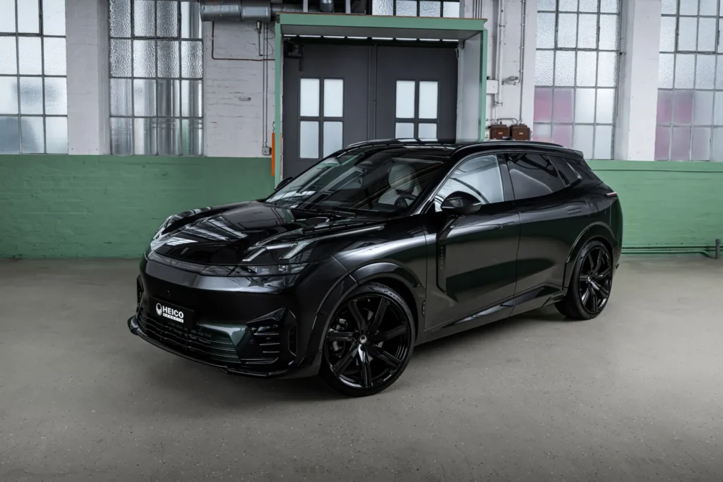 Heico Sportiv Lynk & Co 08 Bodykit